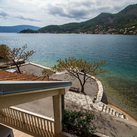 Apartmani Vesna Τίβατ Εξωτερικό φωτογραφία