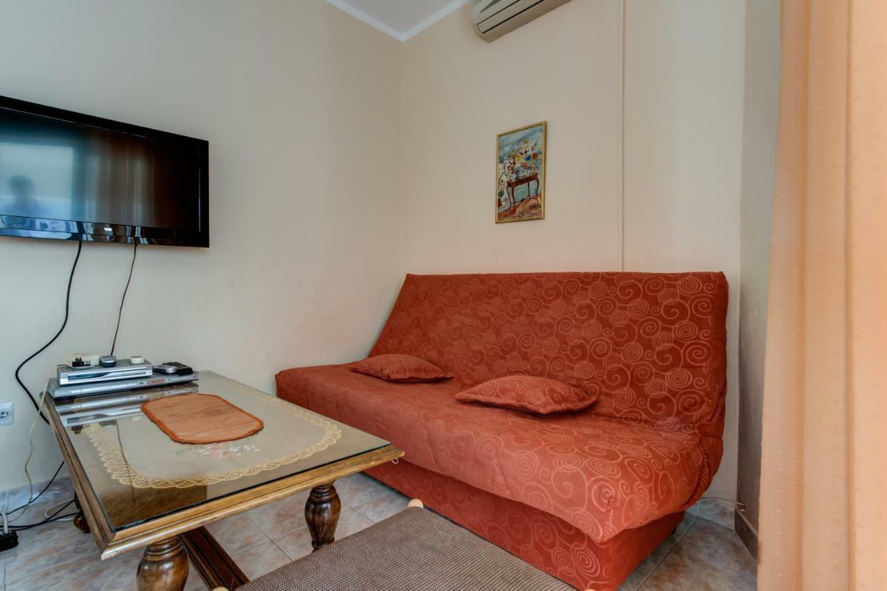 Apartmani Vesna Τίβατ Εξωτερικό φωτογραφία