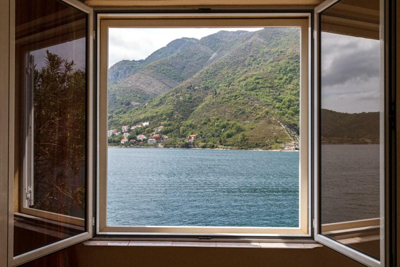 Apartmani Vesna Τίβατ Εξωτερικό φωτογραφία