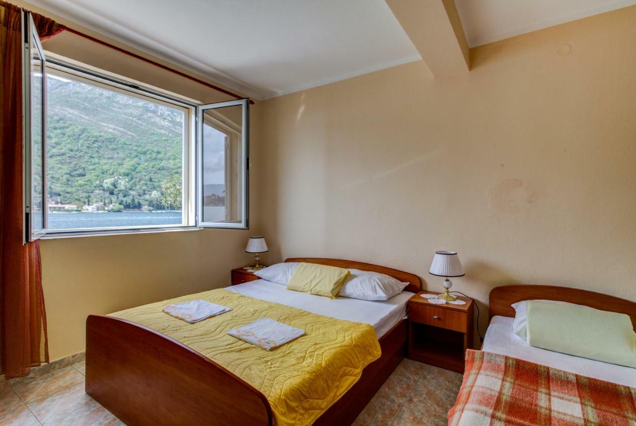 Apartmani Vesna Τίβατ Εξωτερικό φωτογραφία