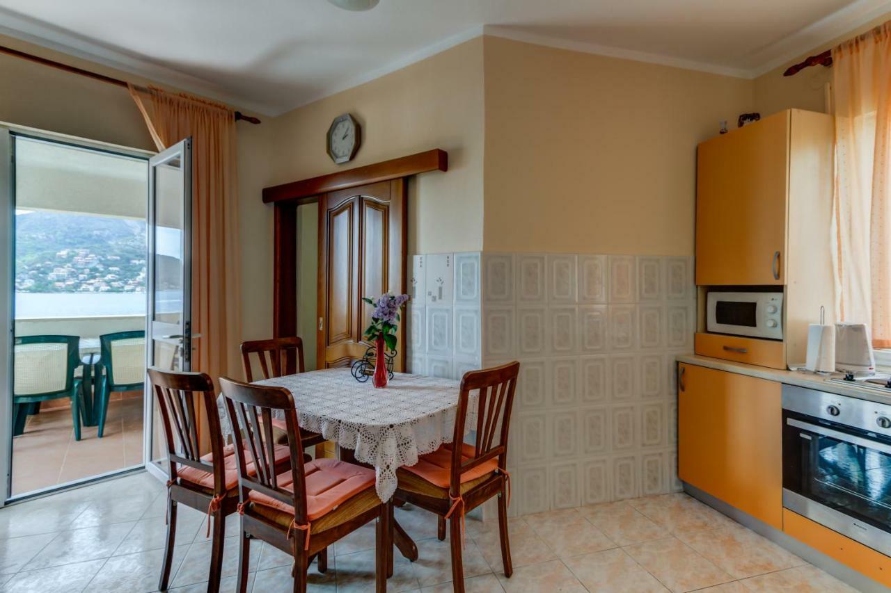 Apartmani Vesna Τίβατ Εξωτερικό φωτογραφία