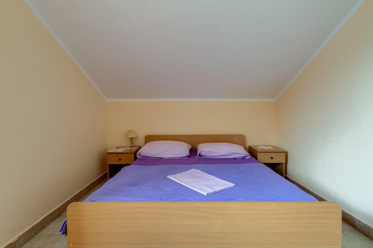 Apartmani Vesna Τίβατ Εξωτερικό φωτογραφία